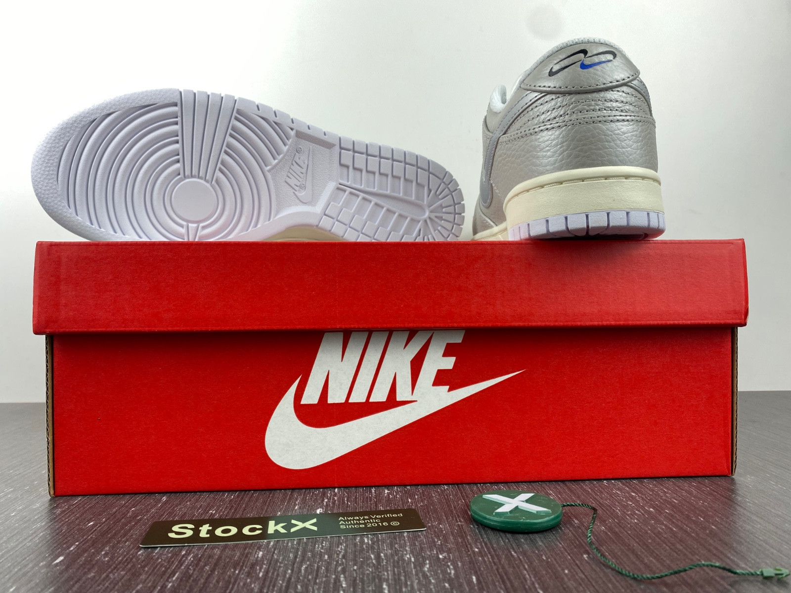 nike dunk low se