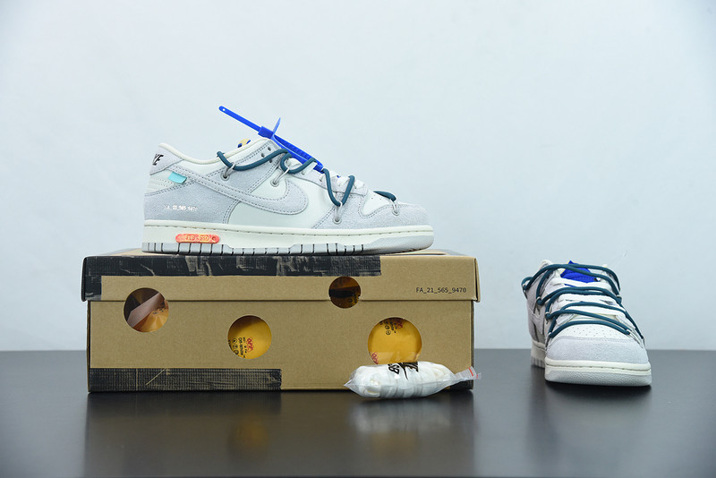of x dunk low
