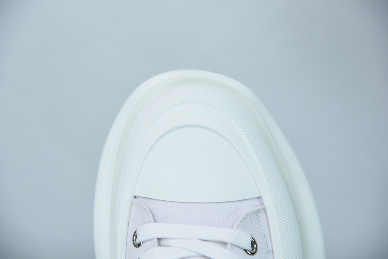 alexer mceen sneakers