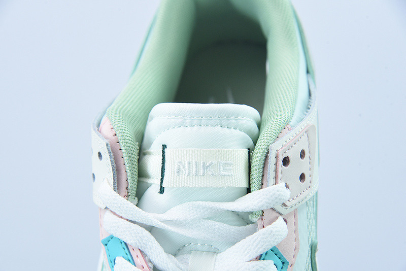 nike dunk scrap se