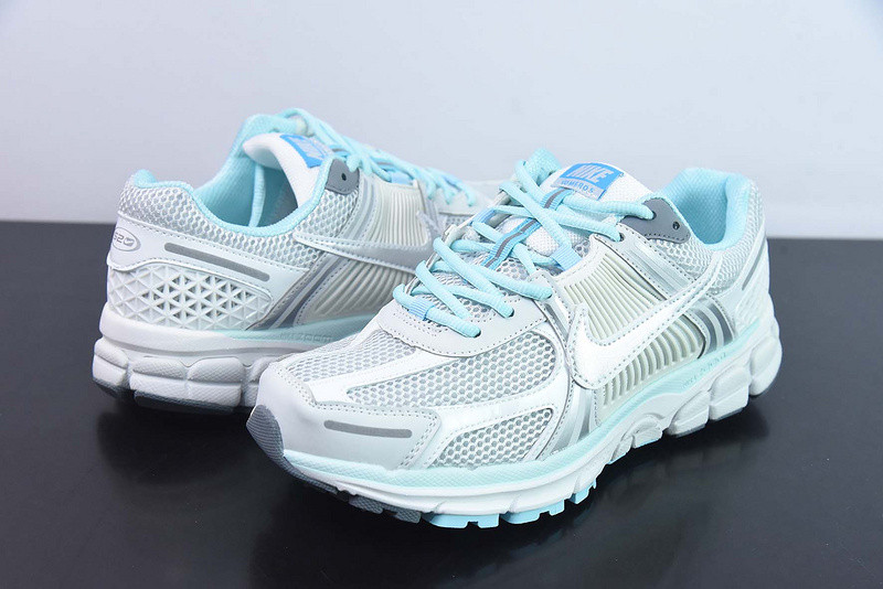 nike zoom vomero 5