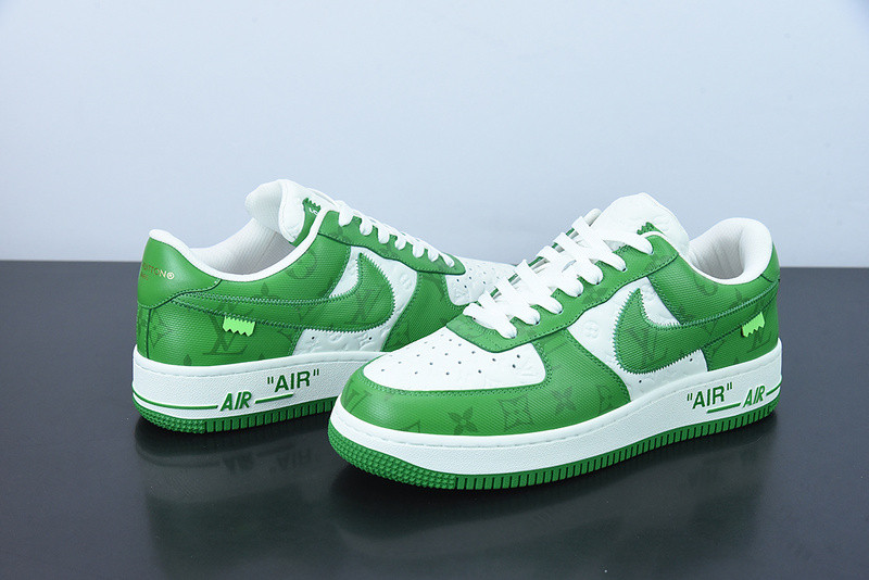 lvt x nike air force1