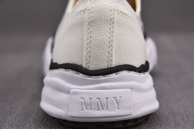 maison mihara yasuhiro sneaker