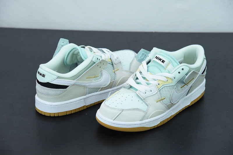 nike dunk low scrap