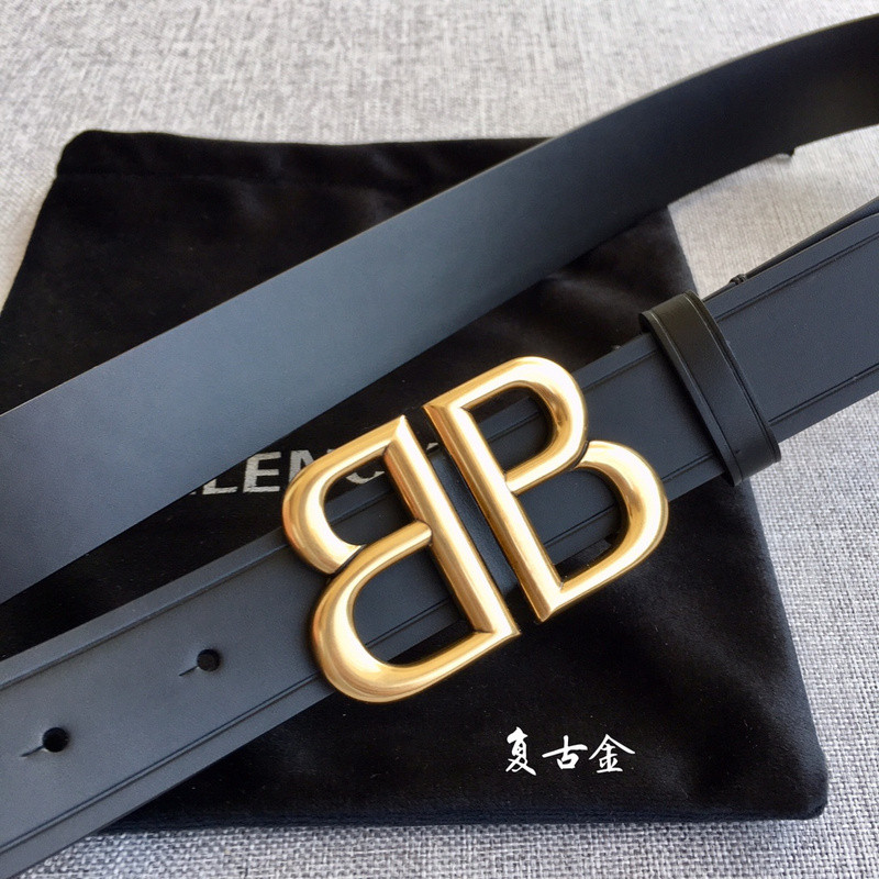Ba*len*cia*ga belt