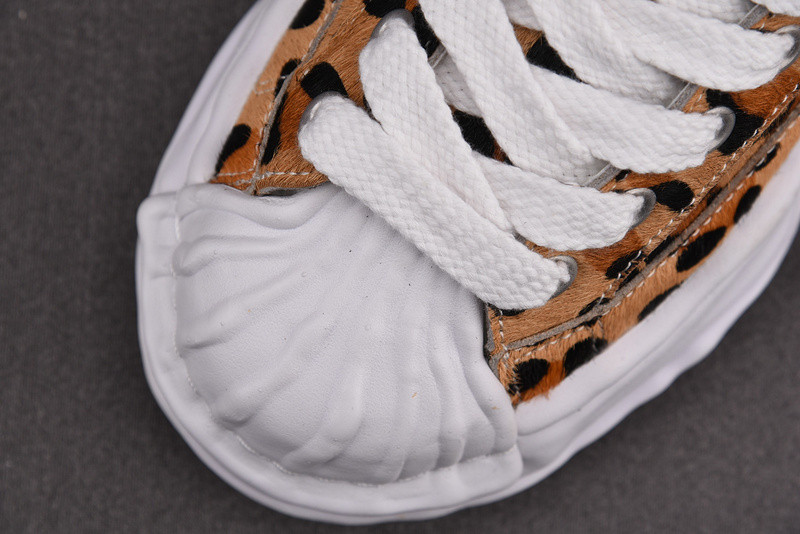 maison mihara yasuhiro sneaker