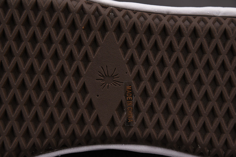 maison mihara yasuhiro sneaker