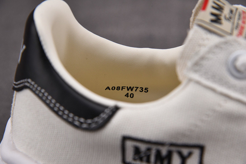 maison mihara yasuhiro sneaker