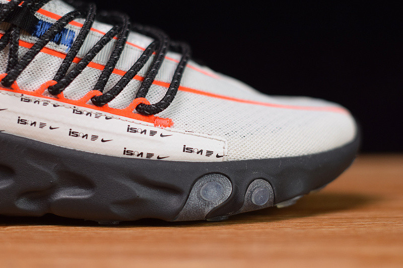nike react wr ispa