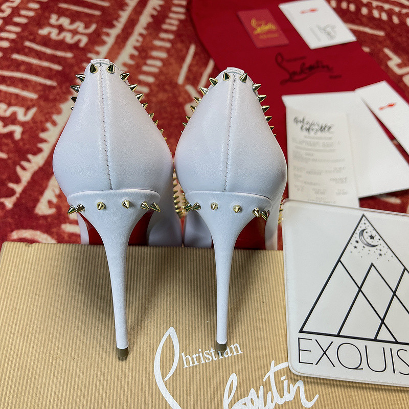chian louin heel