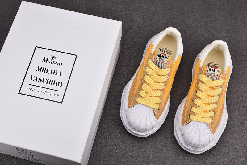 maison mihara yasuhiro sneaker
