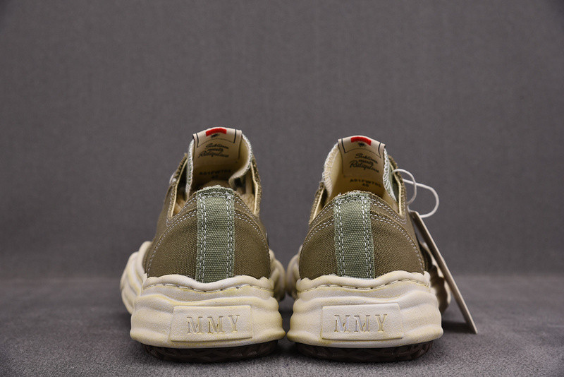 maison mihara yasuhiro sneaker